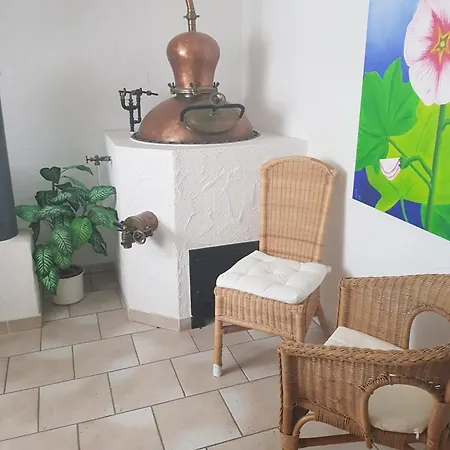 Rose-monteurzimmer & Ferienzimmer - Bodensee-selbstversorger Mit Kuechen, Parken & Kaffee & Wlan Frei 3*
